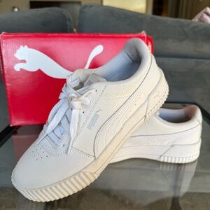 brand new puma sneakers with box